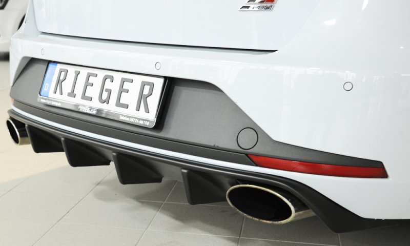 Rieger Heckeinsatz Seat Leon Cupra (5F) 03.14-12.16 (bis Facelift) - 27024