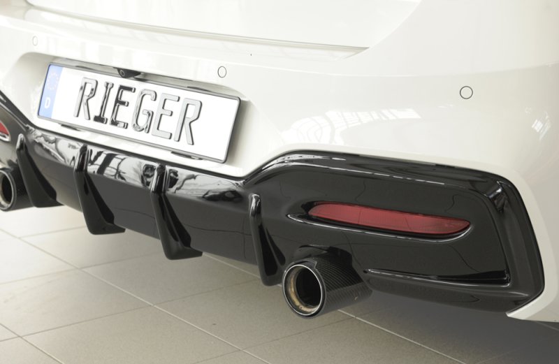 Rieger Heckeinsatz schwarz glänzend BMW 1er F20 (1K4) 05.2015- (ab Facelift) LCI - 88171