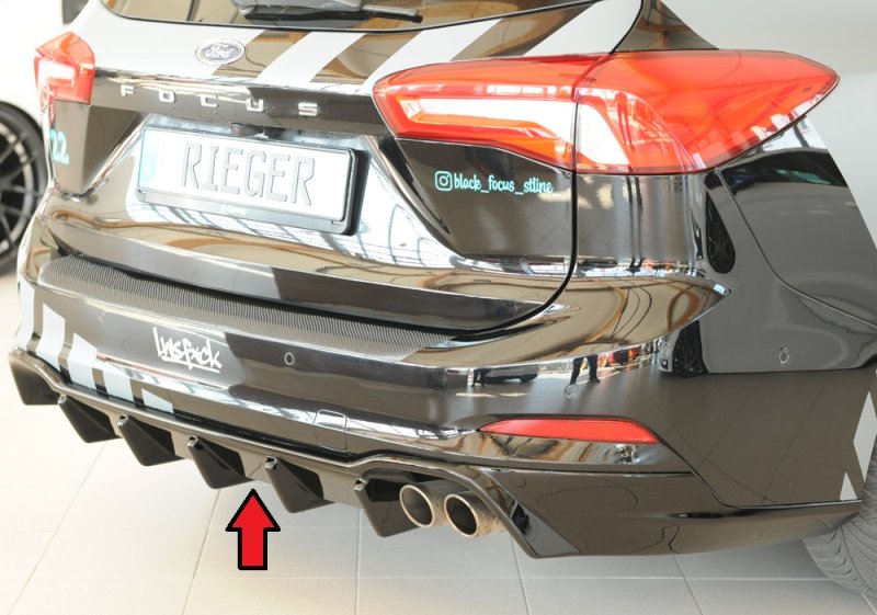 Rieger Heckeinsatz schwarz glänzend Ford Focus 4 (DEH) 09.18- - 88236