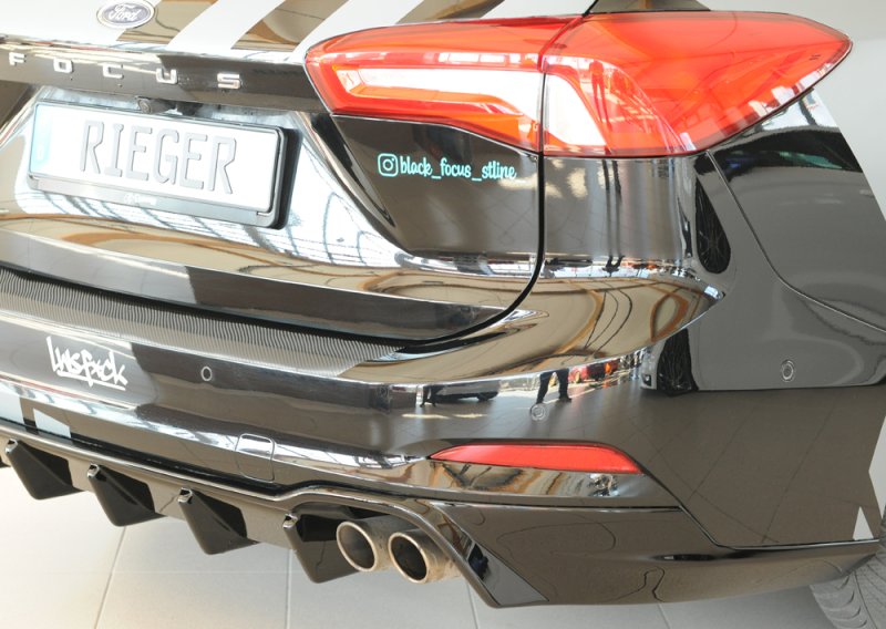 Rieger Heckeinsatz schwarz glänzend Ford Focus 4 (DEH) 09.18- - 88236