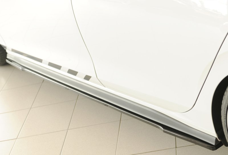 Rieger Seitenschwelleransatz schwarz glänzend VW Golf 8 GTD 08.20- - 88307