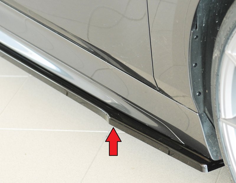Rieger Seitenschwelleransatz schwarz glänzend BMW 1er F40 (F1H) 07.19- - 88315