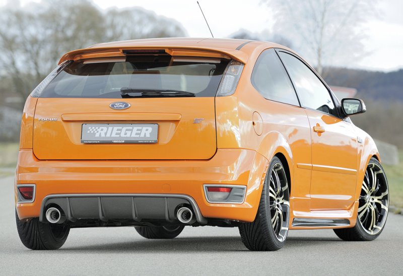 Rieger Heckeinsatz Ford Focus 2 ST 10.05-01.08 (bis Facelift) - 99252