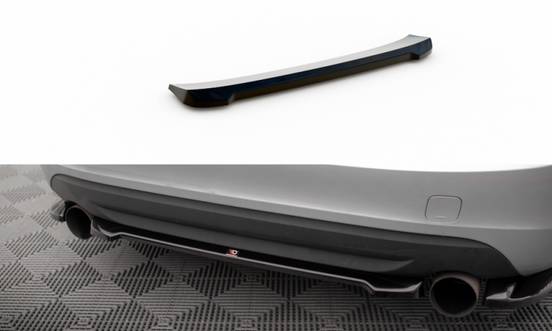 Maxton Mittlerer Diffusor Heck Ansatz für Volvo S60 R-Design Mk2 schwarz Hochglanz VO-S60-2-RDESIGN-RD1-G