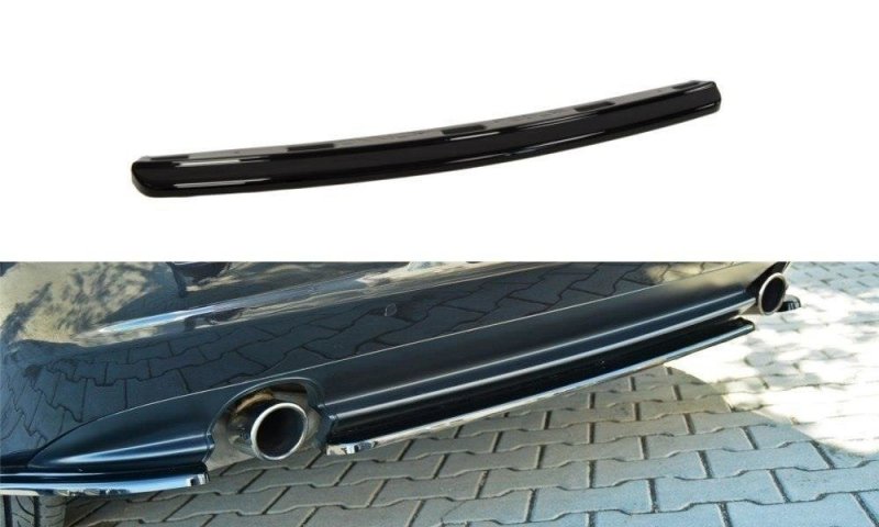 Maxton Mittlerer Diffusor Heck Ansatz für ALFA ROMEO 159  Carbon Look  AL-159-RD1-C