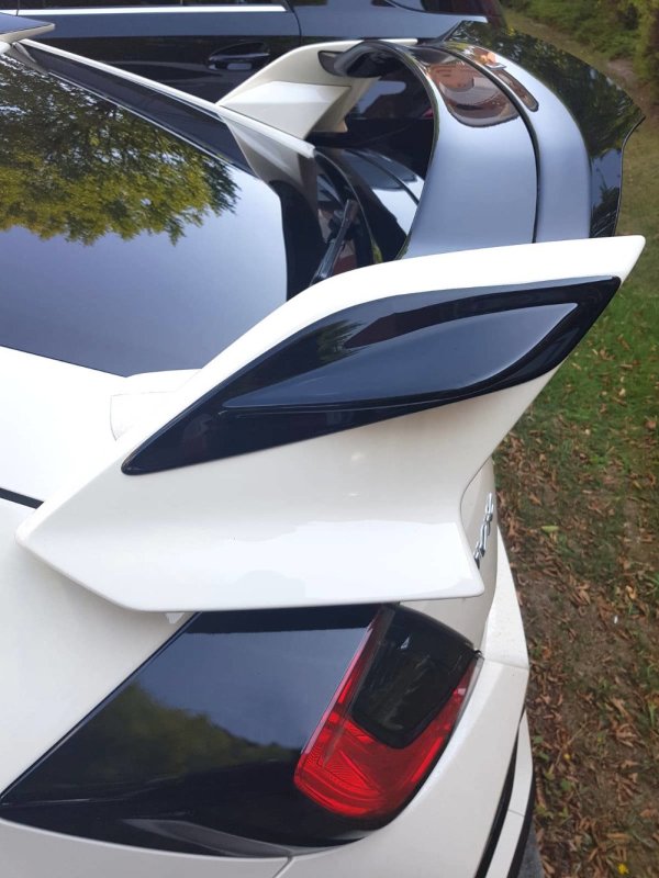 Maxton Spoiler Seitenerweiterung HONDA CIVIC X TYPE R schwarz Hochglanz HO-CI-10-TYPE-R-HS1-G