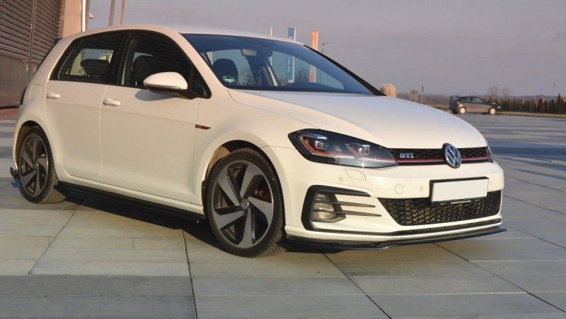 Maxton Front Ansatz V.2 für VW GOLF 7 GTI FACELIFT schwarz Hochglanz VW-GO-7F-GTI-FD2-G