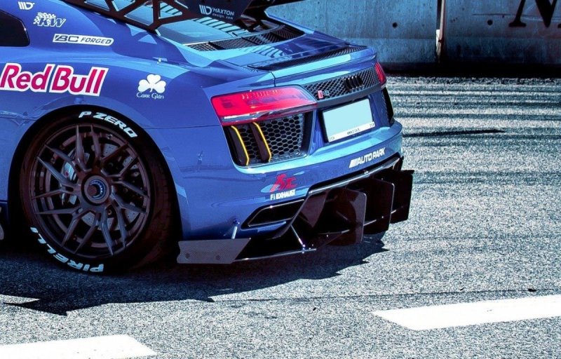 Maxton Heckschürze für Audi R8 Mk.2 AU-R8-2-CNC-RS1