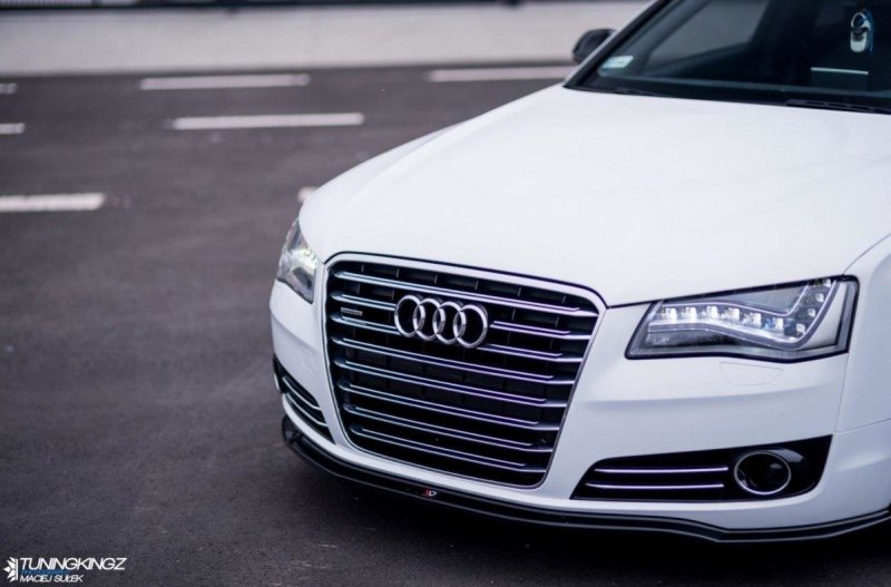 Maxton Front Ansatz V.1 für Audi A8 D4 schwarz Hochglanz AU-A8-D4-FD1-G