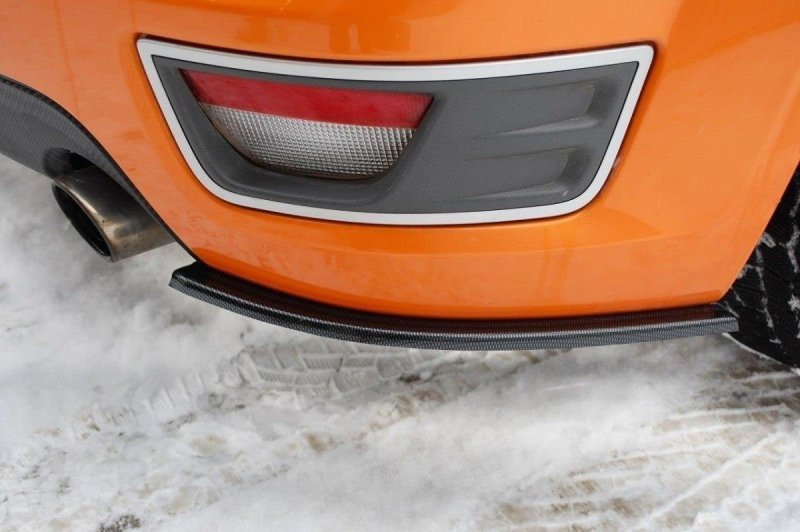 Maxton Heck Ansatz Flaps Diffusor für Ford Focus ST Mk2 schwarz Hochglanz FO-FO-2-ST-RSD1-G