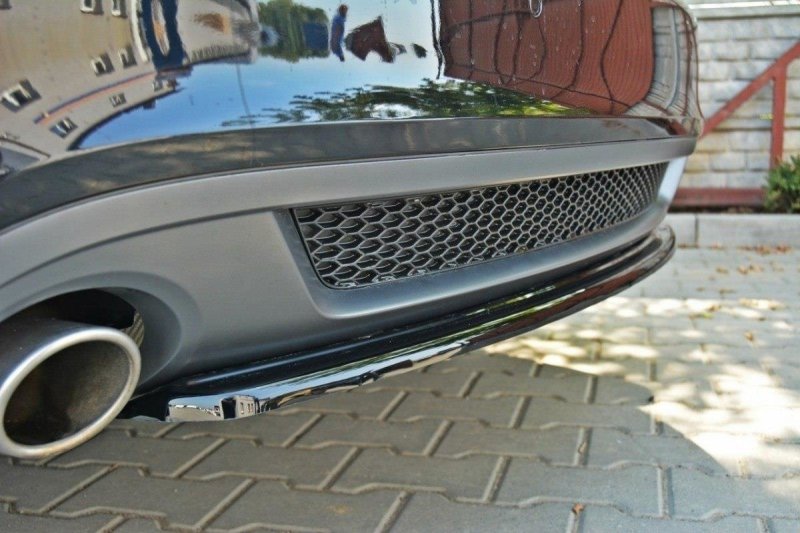 Maxton Mittlerer Diffusor Heck Ansatz für AUDI A5 S-LINE  schwarz Hochglanz AU-A5-SLINE-RD1-G