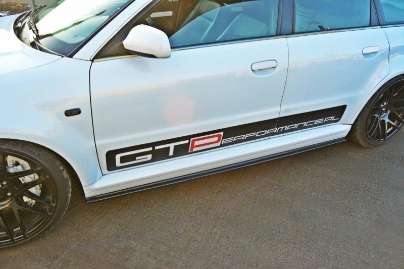 Maxton Seitenschweller Ansatz für AUDI RS4 B5 schwarz Hochglanz AU-RS4-B5-SD1-G