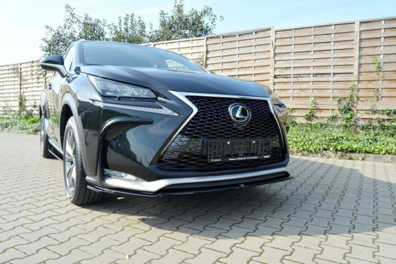 Preview: Maxton Nebelleuchten Abdeckung für Lexus NX Mk1 schwarz Hochglanz LE-NX-1-FV1-G