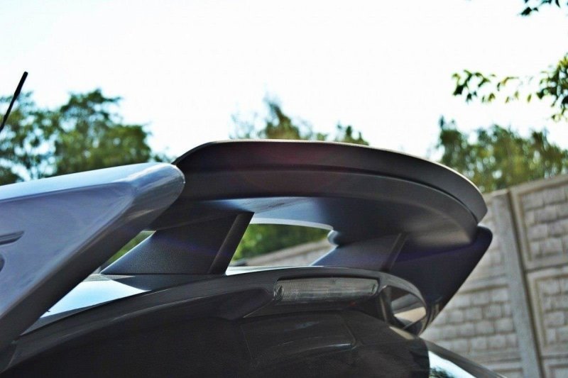 Maxton Spoiler CAP V.1 für Ford Focus RS Mk3  schwarz Hochglanz FO-FO-3-RS-CAP1-G
