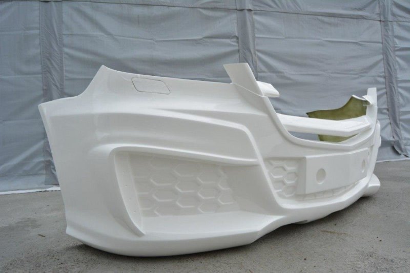 Maxton Front Stoßstange MERCEDES SPRINTER 2013-UP (+ Separater Grill) ME-SP-2F-F2