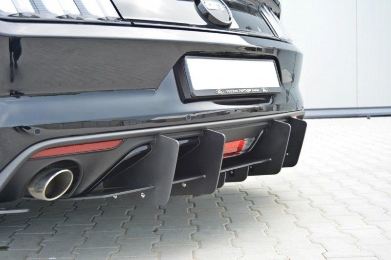 Maxton Heckschürze für Ford Mustang GT Mk6 FO-MU-6-GT-CNC-RS1