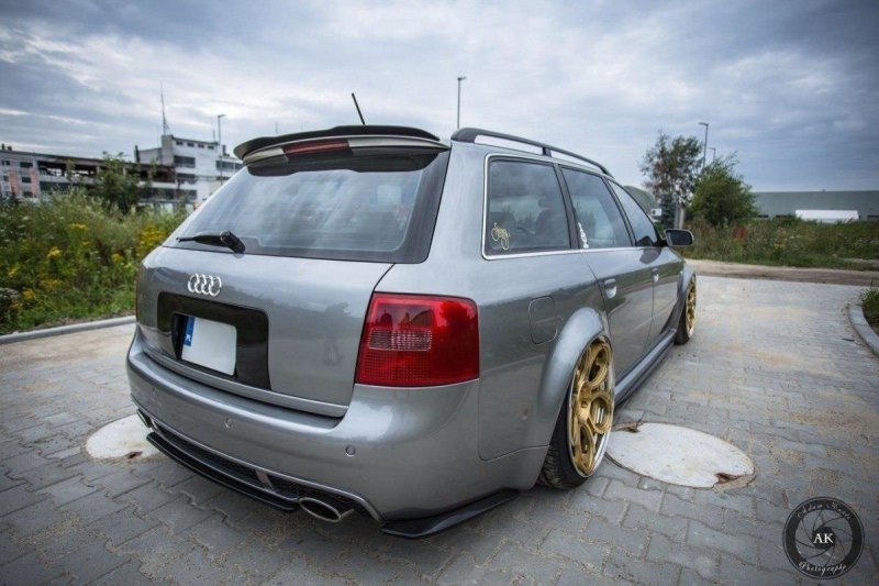 Maxton Mittlerer Diffusor Heck Ansatz für AUDI RS6 C5 AVANT schwarz Hochglanz AU-RS6-C5-RD1-G