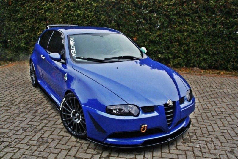 Maxton Front Ansatz für ALFA ROMEO 147 GTA schwarz Hochglanz AL-147-1-GTA-FD1-G