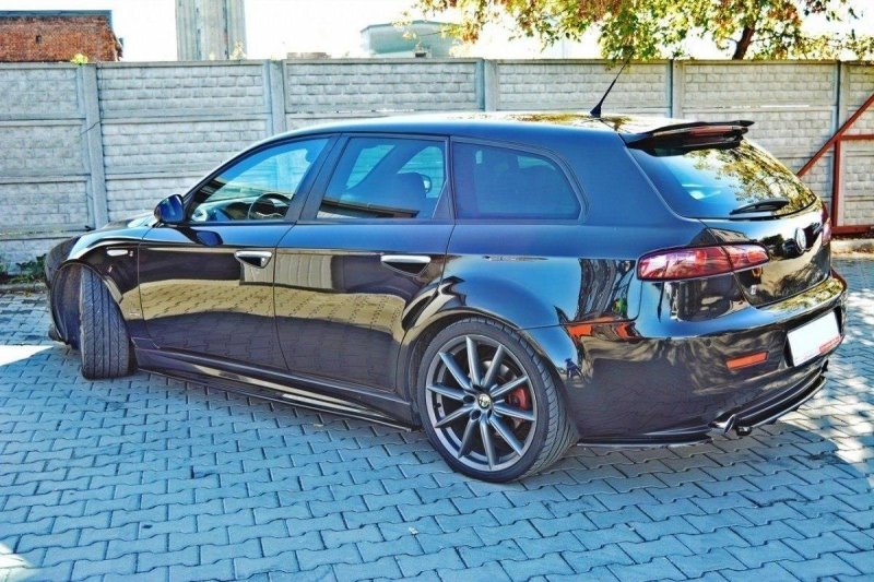 Maxton Spoiler CAP für ALFA ROMEO 159 Sportwagon schwarz Hochglanz AL-159-SW-CAP1-G