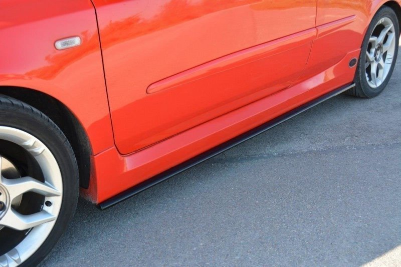 Maxton Seitenschweller Ansatz für FIAT STILO Schumacher ED schwarz Hochglanz FI-ST-1-SCH-SD1-G