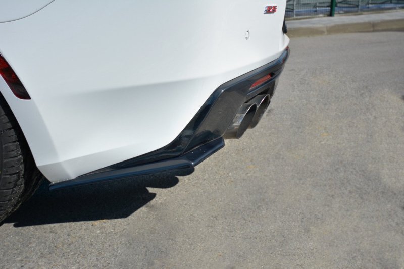 Maxton Heck Ansatz Flaps Diffusor für CHEVROLET CAMARO 6TH-GEN. PHASE-I 2SS COUPE schwarz Hochglanz CH-CA-6-2SS-RSD1-G