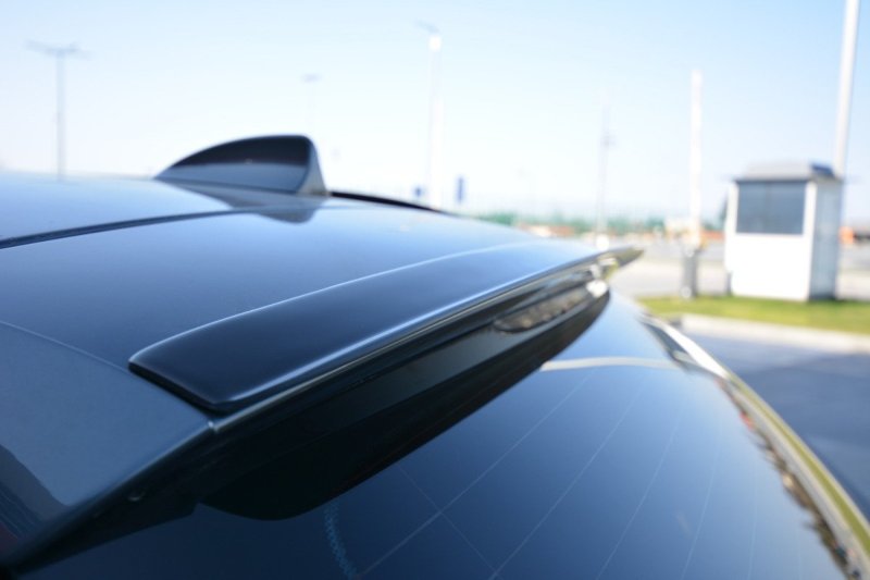 Maxton Spoiler CAP für BMW 5er E61 M Paket schwarz matt BM-5-61-MPACK-CAP1-T
