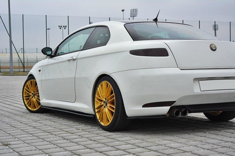 Maxton Heck Ansatz Flaps Diffusor für Alfa Romeo GT schwarz Hochglanz AL-GT-RSD1-G