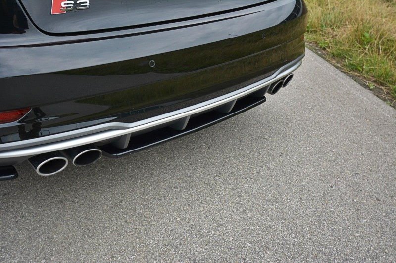 Maxton Mittlerer Diffusor Heck Ansatz für Audi S3 8V FL Hatchback / Sportback / Limousine schwarz Hochglanz AU-S3-3F-S-RD1-G
