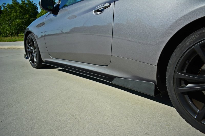 Maxton Racing Seitenschweller Ansatz HYUNDAI GENESIS COUPÉ MK.1 HY-GE-1-C-CNC-SD1