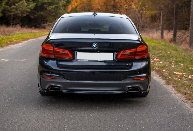 Preview: Maxton Mittlerer Diffusor Heck Ansatz für BMW 5er G30/ G31 M-Paket schwarz Hochglanz BM-5-G30-MPACK-RD1-G