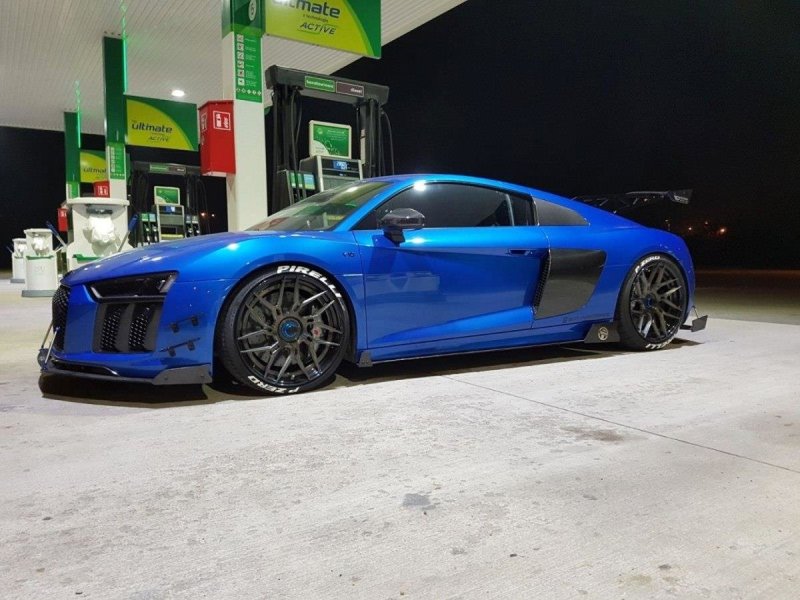 Maxton Sport Seitenschweller Ansatz für Audi R8 Mk.2 AU-R8-2-CNC-SD1