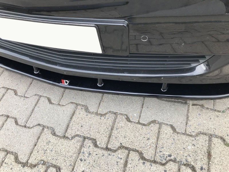 Maxton Front Ansatz für v.2 Mercedes V-Klasse W447 schwarz Hochglanz ME-V-447-FD2-G