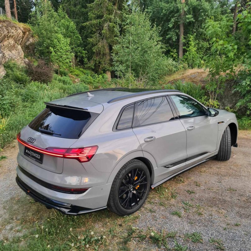 Maxton Seitenschweller Ansatz Audi e-Tron S-Line schwarz Hochglanz AU-ETRON-1-SLINE-SD1-G