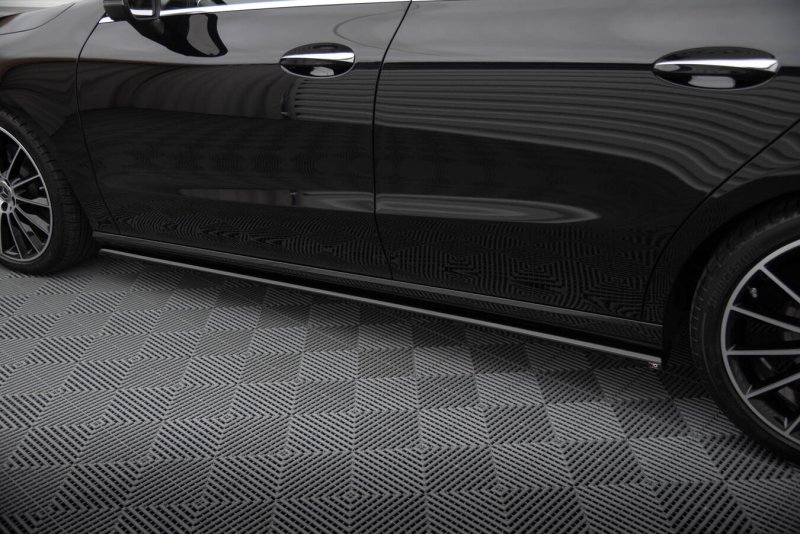 Maxton Seitenschweller Ansatz Mercedes-Benz CLA C118 schwarz Hochglanz ME-CLA-118-SD1-G