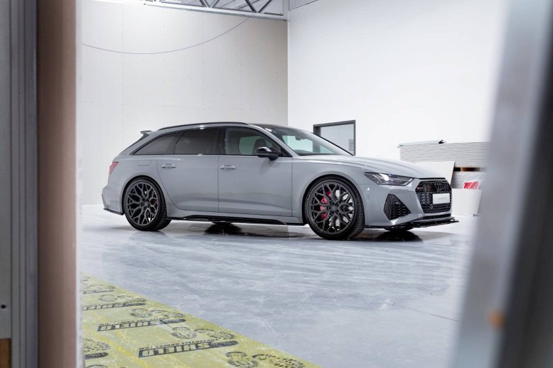 Maxton Front Ansatz V.1 für Audi RS6 C8 / RS7 C8 schwarz Hochglanz AU-RS6-C8-FD1-G