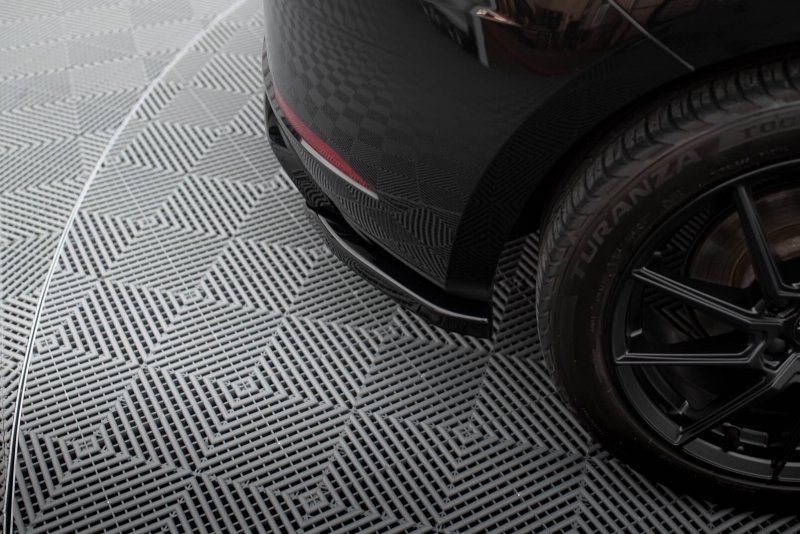Maxton Heck Ansatz Flaps Diffusor V.2 Seat Leon Hatchback Mk3 Facelift schwarz Hochglanz SE-LE-3F-RSD2-G