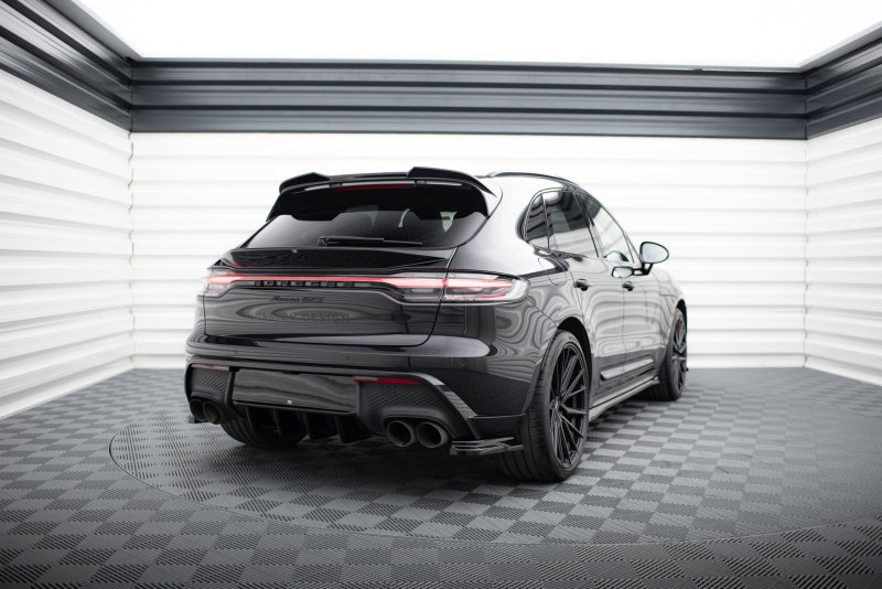 Maxton Unterer HeckSpoiler CAP Abrisskante 3D Porsche Macan GTS Mk1 Facelift 2 schwarz Hochglanz PO-MA-1F-GTS-CAP3D2-G