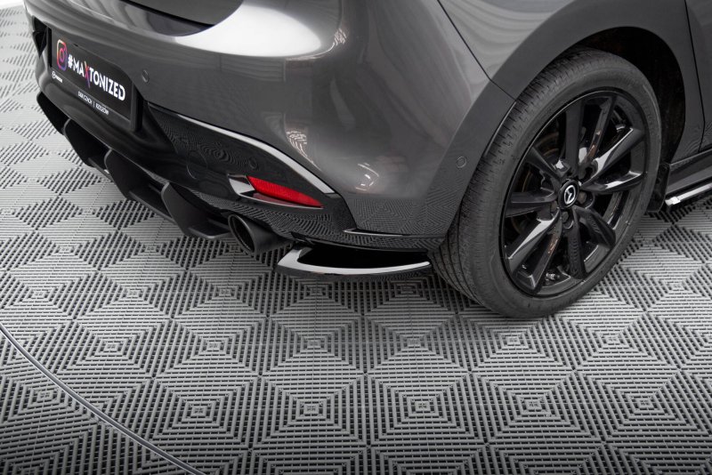 Maxton Heck Ansatz Flaps Diffusor Mazda 3 Mk4 schwarz Hochglanz MA-3-4-RSD1-G