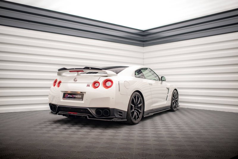 Maxton Seitenschweller Ansatz für Nissan GTR R35 Facelift schwarz Hochglanz NI-GTR-4F2-SD1-G