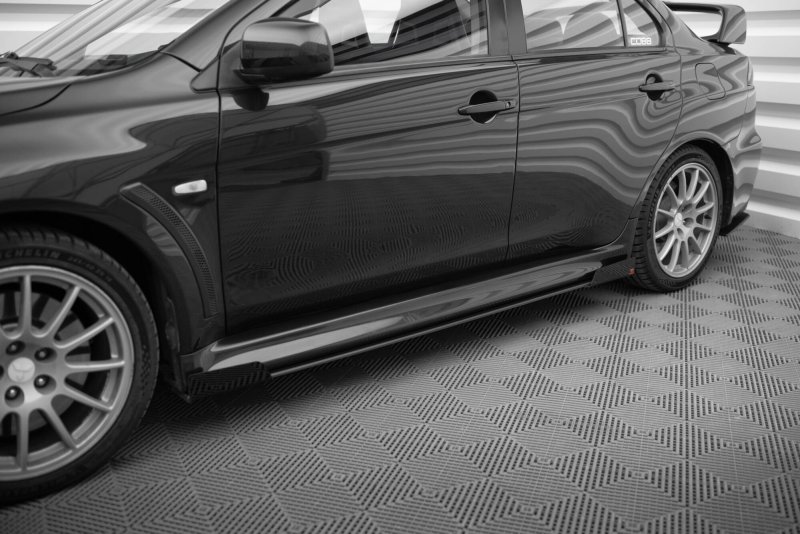 Preview: Maxton Side Flaps Mitsubishi Lancer EVO X schwarz Hochglanz MILA10EVOCNC-SF1-G