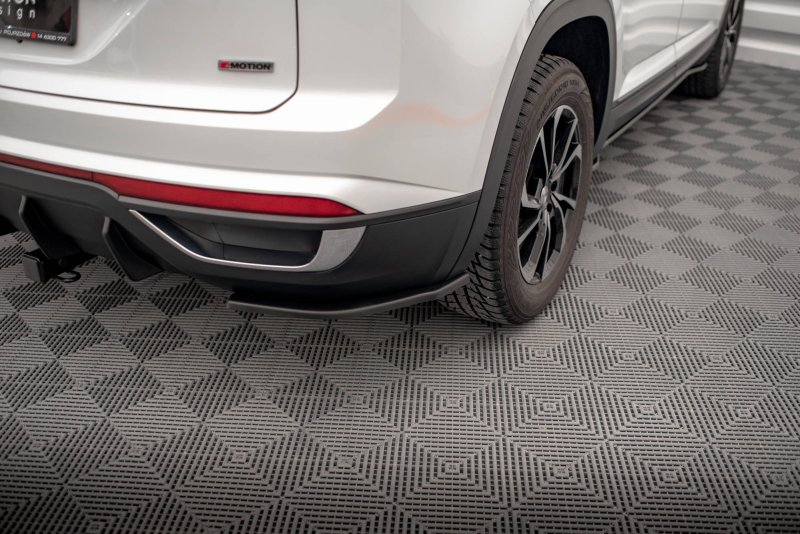 Maxton Heck Ansatz Flaps Diffusor für Volkswagen Atlas Cross schwarz Hochglanz VW-AT-1-CRS-RSD1-G