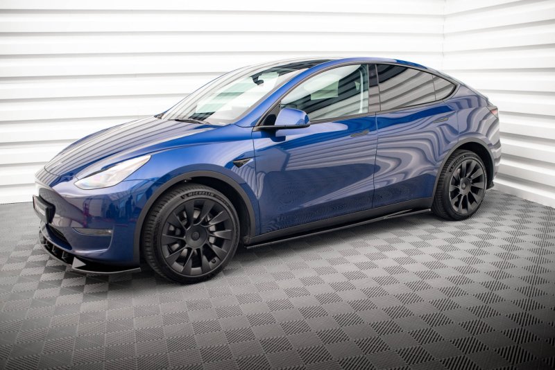 Preview: Maxton Seitenschweller Ansatz für V.1 für Tesla Model Y schwarz Hochglanz TE-MODELY-1-SD1-G