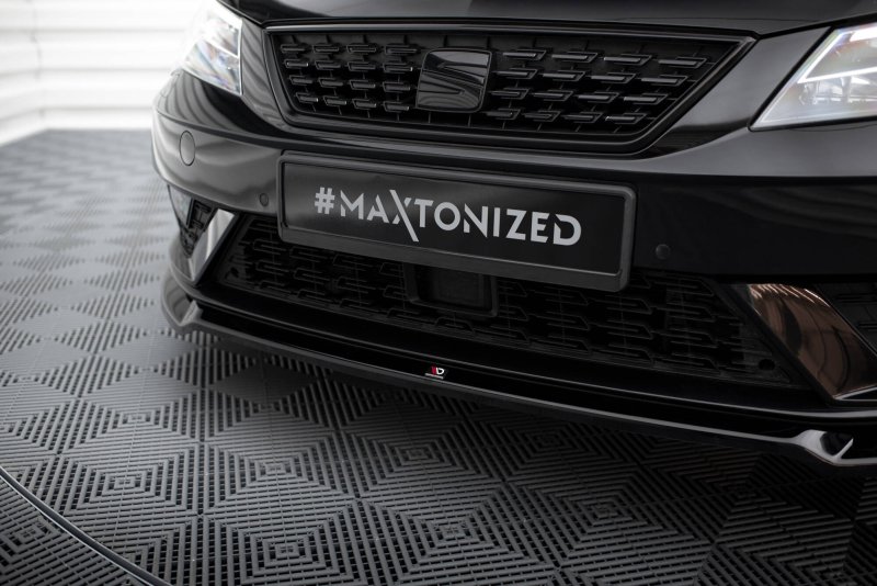 Maxton Front Ansatz V.2 Seat Leon Mk3 Facelift schwarz Hochglanz SE-LE-3F-FD2-G
