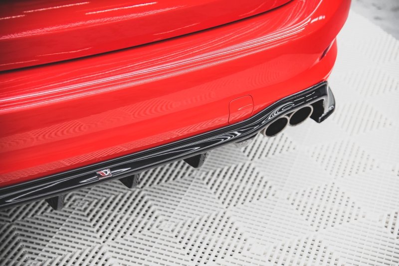 Maxton Diffusor Heck Ansatz für Ford Focus ST-Line Kombi Mk4 schwarz Hochglanz FO-FO-4-STLINE-ES-RS1-G