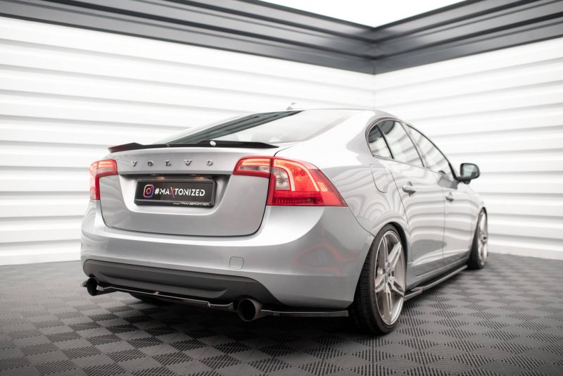 Maxton Spoiler CAP für Volvo S60 R-Design Mk2 schwarz Hochglanz VO-S60-2-RDESIGN-CAP1-G