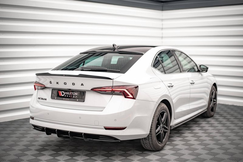 Maxton Spoiler CAP für Skoda Octavia Liftback Mk4 schwarz Hochglanz SK-OC-4-CAP1-G