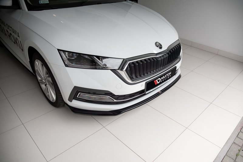 Maxton Front Ansatz V.2 für Skoda Octavia Mk4 schwarz Hochglanz SK-OC-4-FD2-G