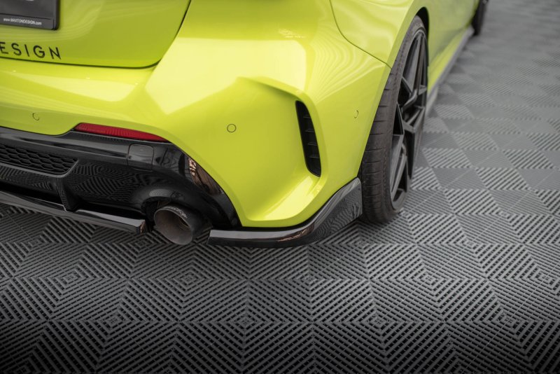 Maxton Heck Ansatz Flaps Diffusor V.1 für2 BMW 1er M-Paket / M135i F40 schwarz Hochglanz BM-1-40-M-RSD8-G