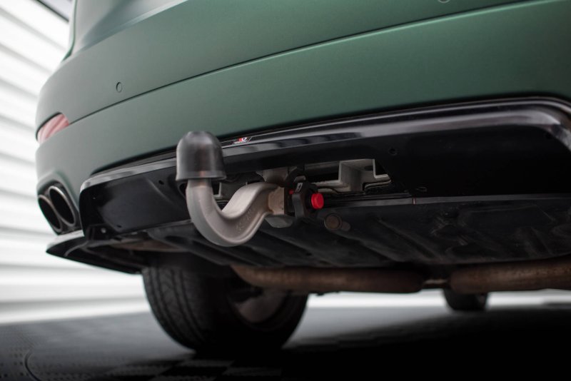 Maxton Mittlerer Diffusor Heck Ansatz DTM Look für Maserati Levante Mk1 schwarz Hochglanz MS-LE-1-RD1G+RD2-G