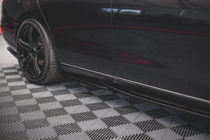 Maxton Seitenschweller Ansatz für Mercedes-Benz E W213 schwarz Hochglanz ME-E-213-SD1-G